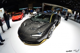 Lamborghini-Centenario-Genewa-Motor-Show-3dosetki.pl (3)