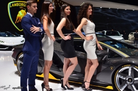 Lamborghini-Centenario-Genewa-Motor-Show-3dosetki.pl (6)