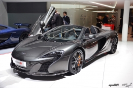 McLaren2-570GT-Genewa-Motor-Show-3dosetki.pl (4)
