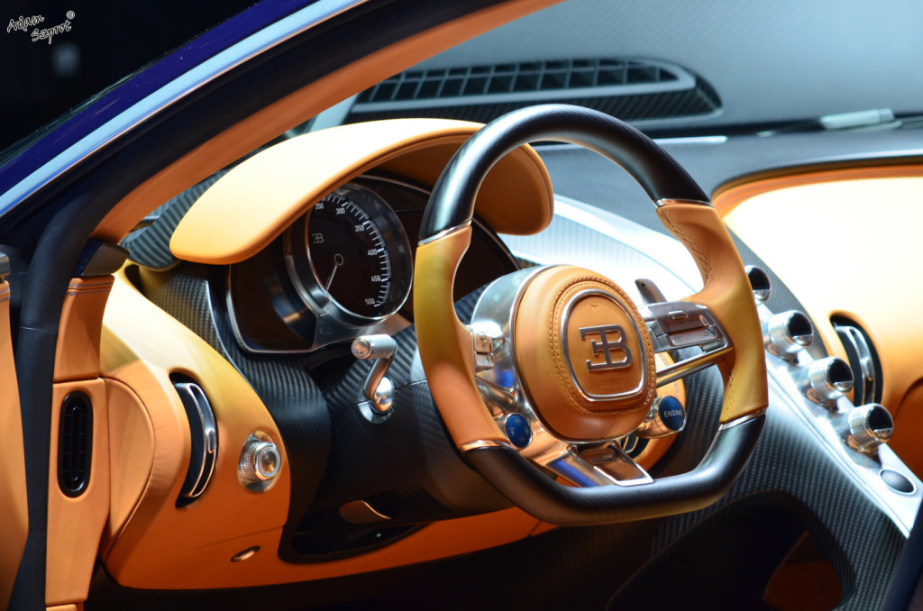 Bugatti Chiron wnętrze Genewa Motor Show premiera strona motoryzacyjna blog o autach