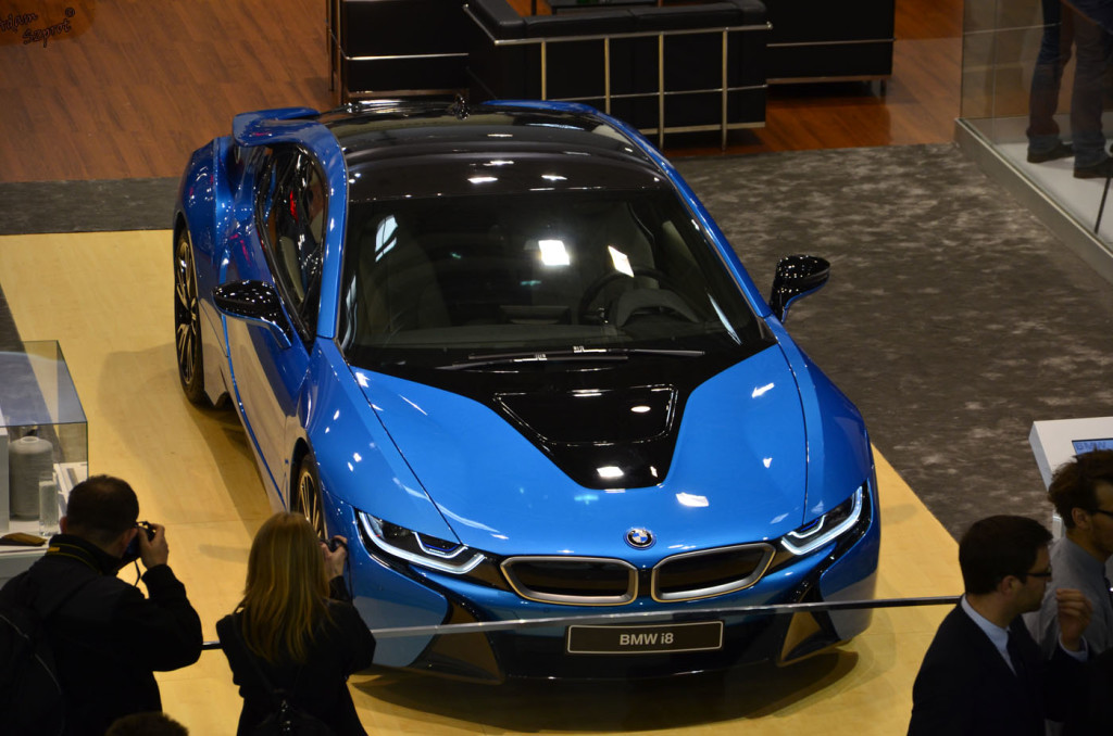 BMW i8 Poznań Motor Show 2016, targi, relacja, motoryzacja, blog motoryzacyjny, opisy superaut.