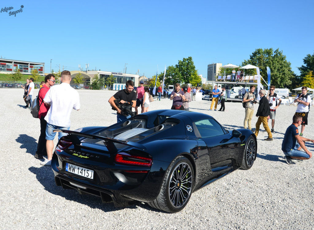 Porsche Parade 2016, blog o motoryzacji, blog o samochodach, wydarzeni amotoryzacyjne, porsche 911, porsche 918