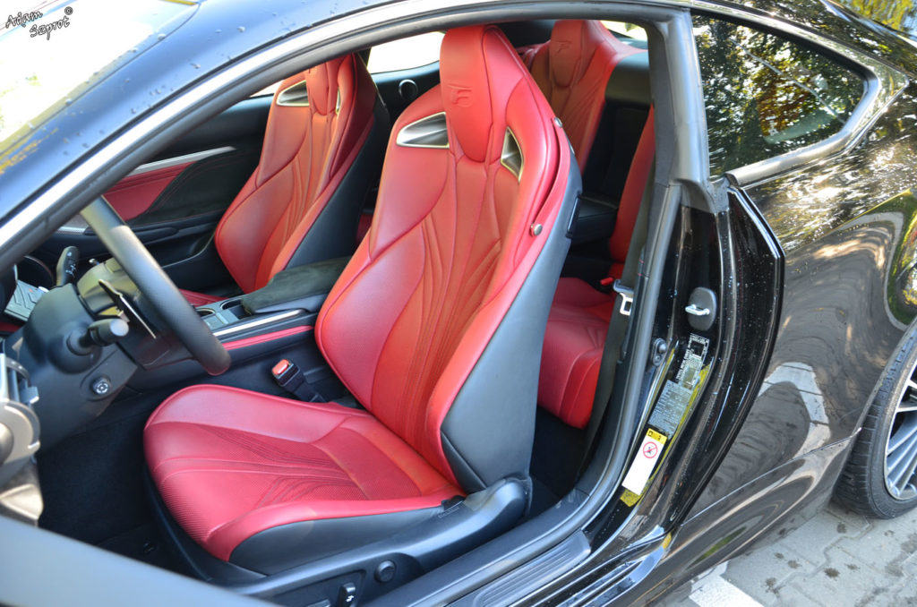 Lexus RC F - test, blog motoryzacyjny, serwis motoryzacyjny, auta, otoryzacja, opisy samochodów, najmocniejszy lexus, witruna o samochodach.