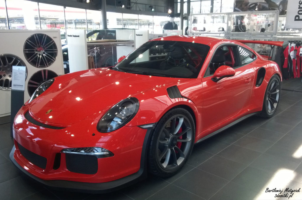 Największa w Polsce wystawa samochodów używanych Porsche, blog motoryzacyjny