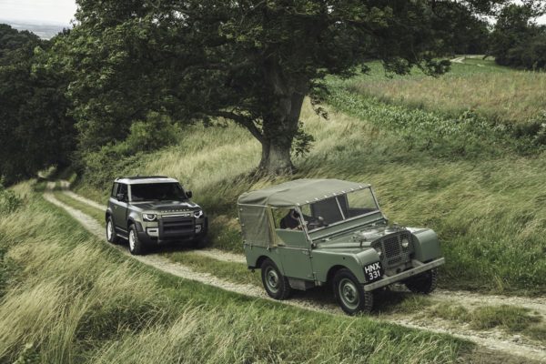 Powrót Legendy nowy Land Rover Defender 3dosetki.pl