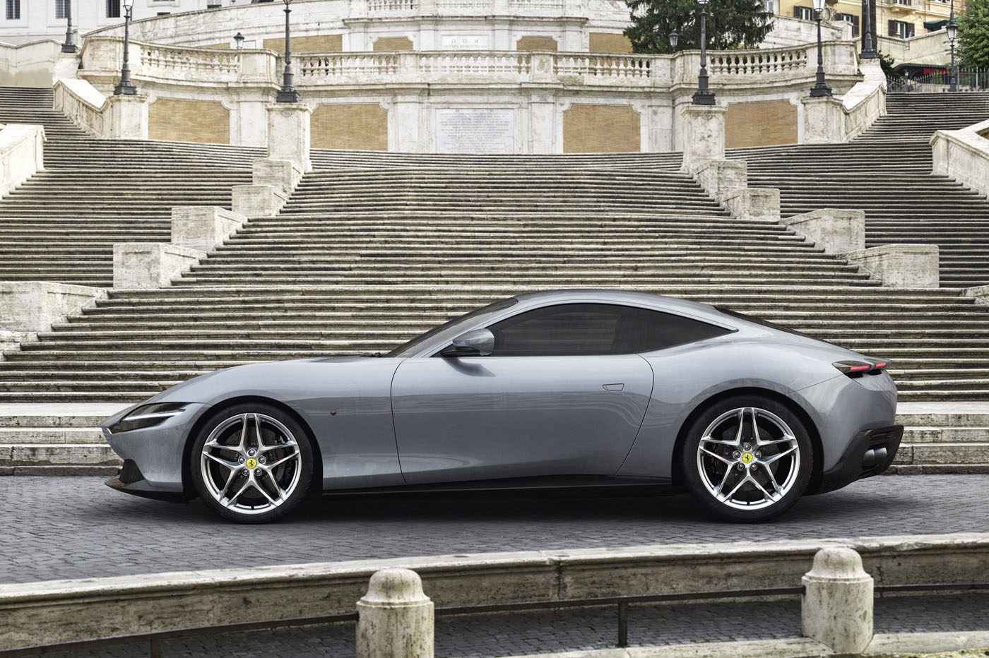 Ferrari Roma premiera